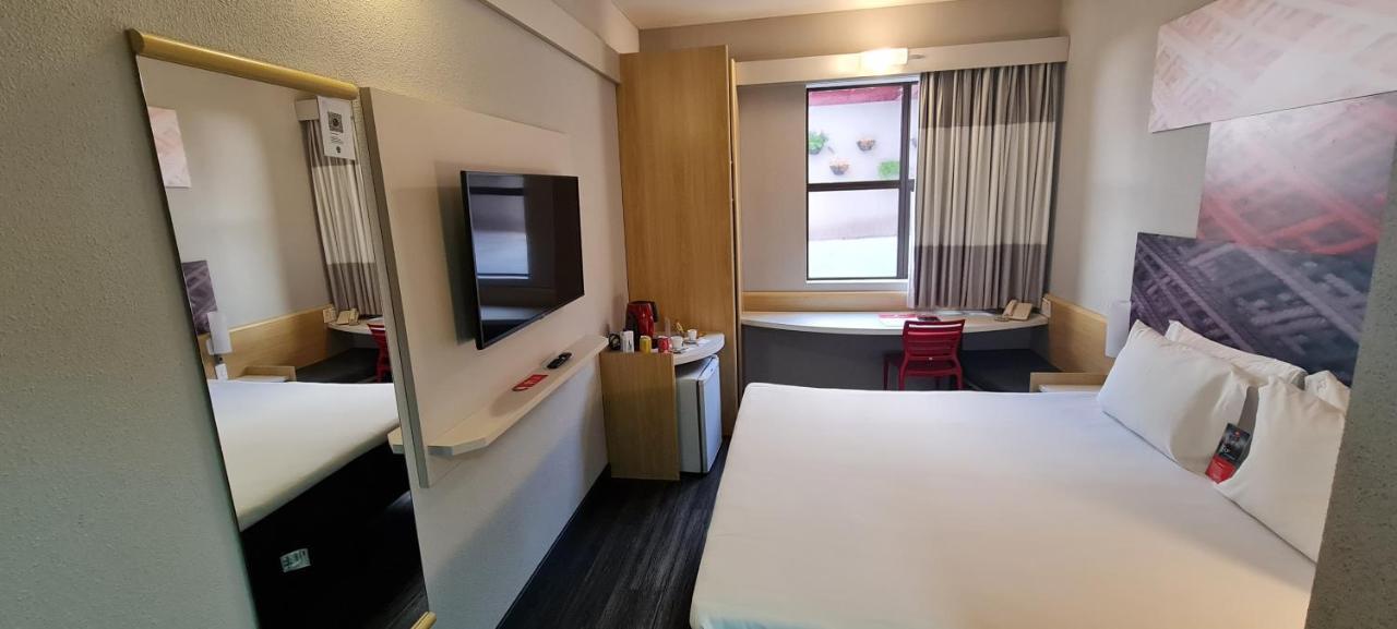 Ibis Maringa Hotell Exteriör bild